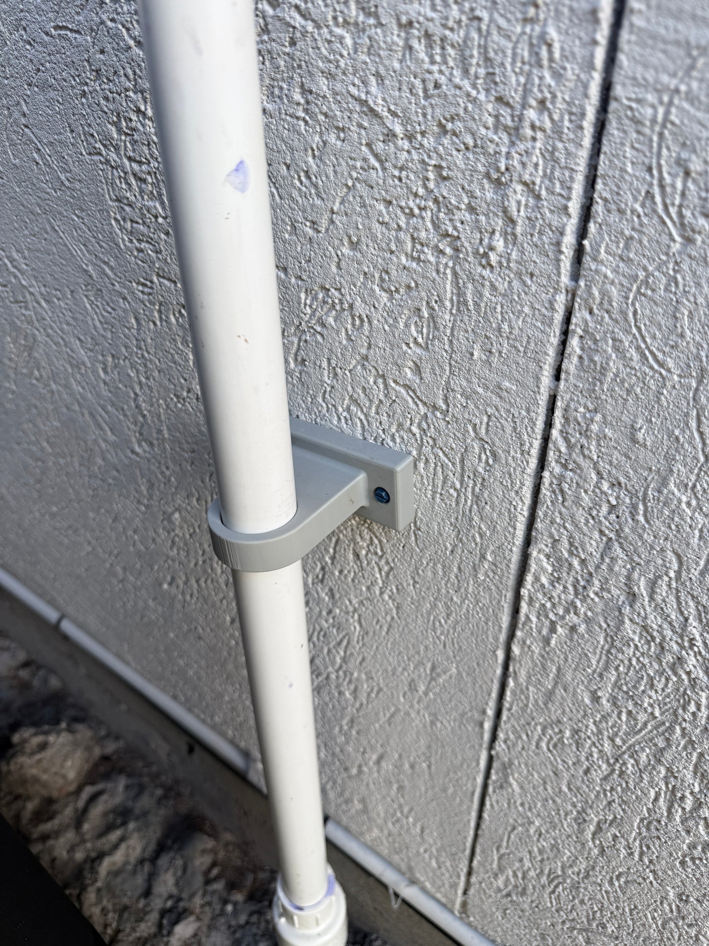 PVC & Steel Pipe Support Guide